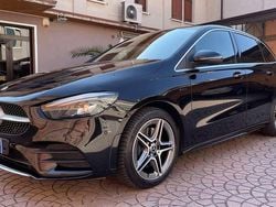 Nero Usata 2020 Mercedes B250e Premium Monovolume | 21.600 € (Buon prezzo)