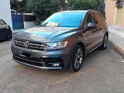 Grigio Usata 2019 VW Tiguan R-line SUV | 26.000 € (Molto cara)