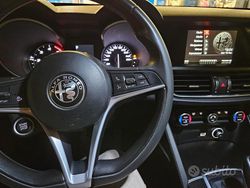 Grigio Usata 2018 Alfa Romeo Stelvio SUV | 14.900 € (Ottimo prezzo)