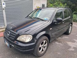 Blu Usata 2001 Mercedes ML270 SUV | 4900 € (Buon prezzo)