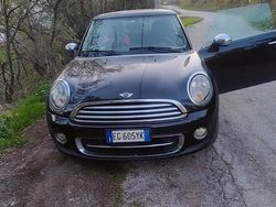 Nero Usata 2011 Mini Cooper D Due volumi | 3250 € (Super prezzo)