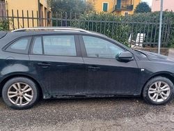 Nero Usata 2013 Chevrolet Cruze Station wagon | 2000 € (Ottimo prezzo)