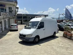 Bianco(met.) Usata 2006 Mercedes Sprinter Furgone | 3500 €