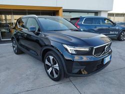Nero Usata 2023 Volvo XC40 Plus SUV | 31.950 € (Buon prezzo)