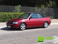 Rosso Usata 1992 Ford Escort Cabriolet Cabrio | 1990 €