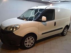 Bianco Usata 2017 Fiat Doblò Monovolume | 7590 € (Buon prezzo)