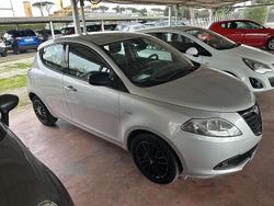 Grigio Usata 2014 Lancia Ypsilon Gold Due volumi | 5500 € (Ottimo prezzo)