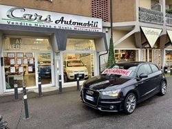 Nero Usata 2013 Audi A1 Ambition Tre volumi | 7900 € (Buon prezzo)