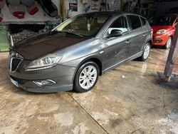 Usata 2011 Lancia Delta Due volumi | 650 € (Super prezzo)