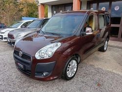 Rosso Usata 2011 Fiat Doblò Emotion Monovolume | 7900 € (Buon prezzo)