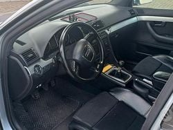 Grigio Usata 2007 Audi A4 Tre volumi | 2500 €