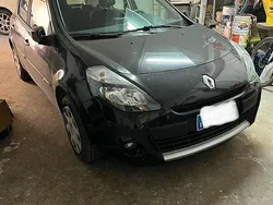 Usata 2010 Renault Clio II Due volumi | 3200 € (Buon prezzo)