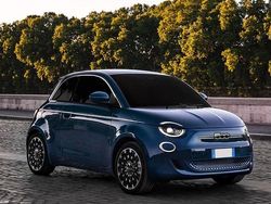 Mineral grey Nuova 2025 Fiat 500e Tre volumi | 22.490 € (Buon prezzo)