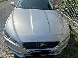Usata 2017 Jaguar XE Portfolio Tre volumi | 18.000 € (Molto cara)