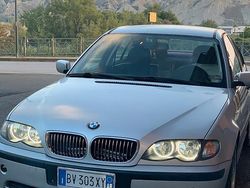 Grigio Usata 2002 BMW 320 Tre volumi | 5000 € (Cara)
