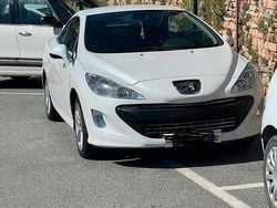 Bianco Usata 2009 Peugeot 308 CC Cabrio | 6000 € (Molto cara)