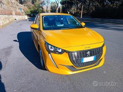 Giallo Usata 2021 Peugeot 208 Active Due volumi | 10.700 € (Ottimo prezzo)