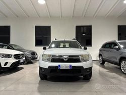 Bianco Usata 2010 Dacia Duster Lauréate SUV | 5300 € (Buon prezzo)