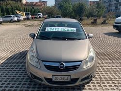 Grigio Usata 2006 Opel Corsa Due volumi | 3699 € (Buon prezzo)