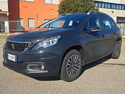 Blu/azzurro Usata 2019 Peugeot 2008 Active SUV | 10.900 € (Super prezzo)