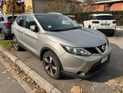 Grigio Usata 2016 Nissan Qashqai SUV | 8500 €