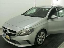Argento metallizzato Usata 2017 Mercedes A200 Tre volumi | 17.900 € (Buon prezzo)