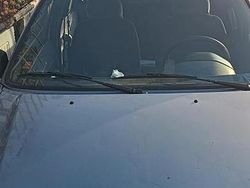 Grigio Usata 1990 Ford Fiesta Tre volumi | 900 €