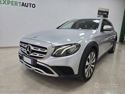 Grigio Usata 2017 Mercedes E220 All-Terrain Premium Station wagon | 21.950 €