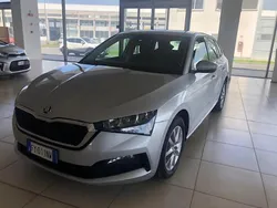Grigio Usata 2019 Skoda Scala Style Due volumi | 18.000 € (Cara)
