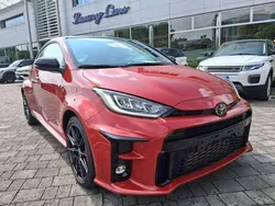 Rosso Usata 2022 Toyota Yaris Due volumi | 39.800 € (Buon prezzo)