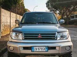Grigio Usata 2004 Mitsubishi Pajero SUV | 5000 € (Buon prezzo)