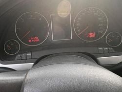 Grigio Usata 2007 Audi A4 Tre volumi | 4200 € (Buon prezzo)