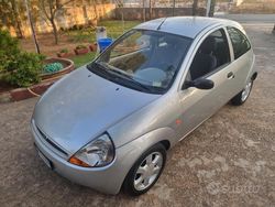 Grigio Usata 1999 Ford Ka Collection Due volumi | 2000 € (Cara)