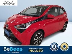 Rosso metallizzato Usata 2019 Toyota Aygo X-play Due volumi | 11.700 € (Buon prezzo)