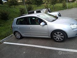Grigio Usata 2006 VW Golf V Tre volumi | 6100 € (Molto cara)