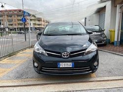 Blu scuro metallizzato Usata 2016 Toyota Verso Active Monovolume | 10.900 € (Cara)