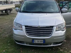 Usata 2010 Chrysler Grand Voyager Monovolume | 4000 € (Ottimo prezzo)