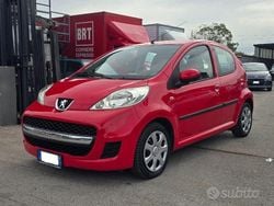 Rosso Usata 2009 Peugeot 107 Due volumi | 4490 € (Cara)