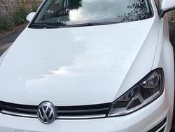 Bianco Usata 2016 VW Golf VII Highline Tre volumi | 13.000 € (Buon prezzo)