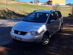 Grigio Usata 2005 VW Touran Trendline Monovolume | 3200 € (Buon prezzo)