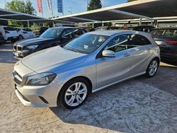 Argento metallizzato Usata 2018 Mercedes A160 Premium Tre volumi | 17.000 € (Super prezzo)