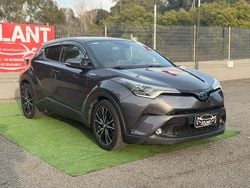 Grigio Usata 2019 Toyota C-HR Style SUV | 15.999 € (Buon prezzo)