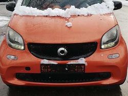 Arancione Usata 2016 Smart ForTwo Coupé Due volumi | 7700 € (Ottimo prezzo)