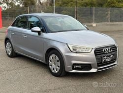 Grigio Usata 2017 Audi A1 Admired Tre volumi | 9999 € (Super prezzo)