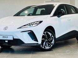 Bianco Usata 2023 MG MG4 EV Due volumi | 17.000 € (Buon prezzo)