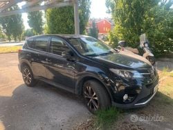 Nero Usata 2014 Toyota RAV4 SUV | 11.900 €
