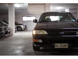 Nero(met.) Usata 1992 Ford Escort RS Tre volumi | 8500 €