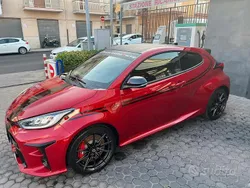 Usata 2023 Toyota Yaris Due volumi | 41.900 € (Cara)