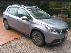 Grigio Usata 2019 Peugeot 2008 Active SUV | 9900 € (Super prezzo)