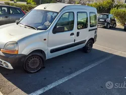 Usata 2002 Renault Kangoo Monovolume | 1500 € (Buon prezzo)